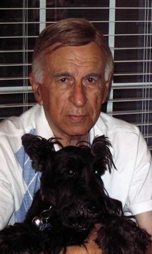 Dr Julio  Arla
